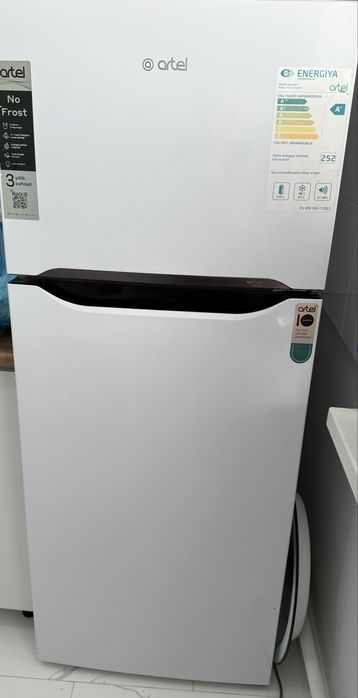 Холодильник Artel сатылады