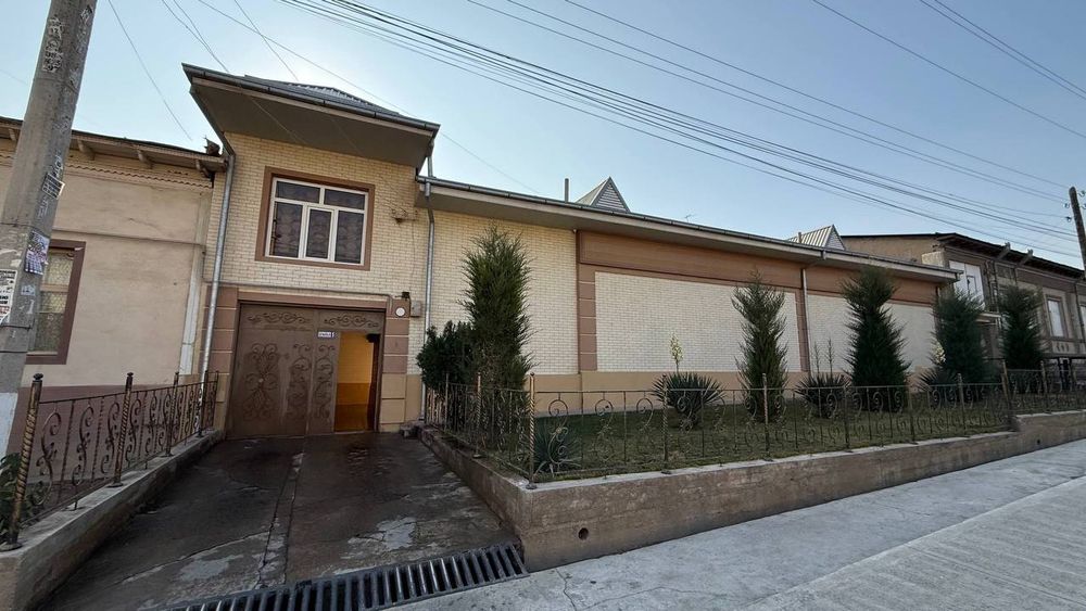 Nazarbeda Fayzli xonadon sotiladi