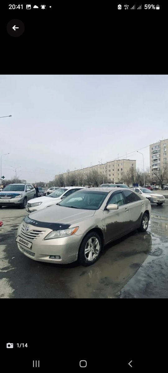 Продам живую камри 40