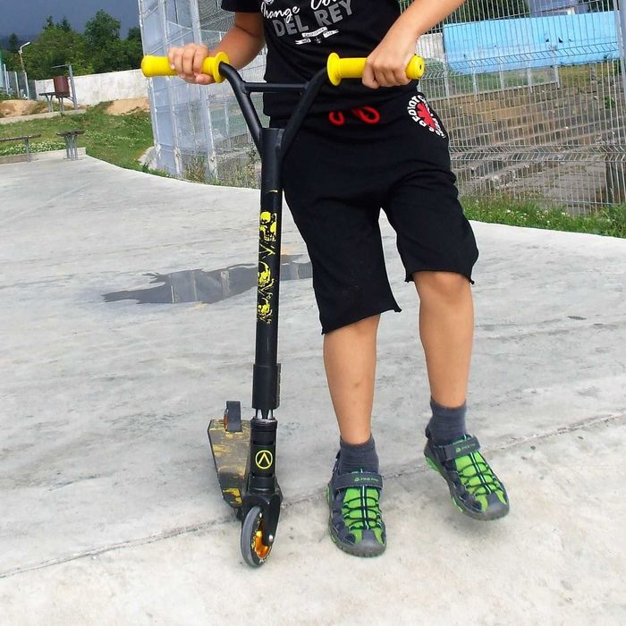 Trotinetă pentru copii