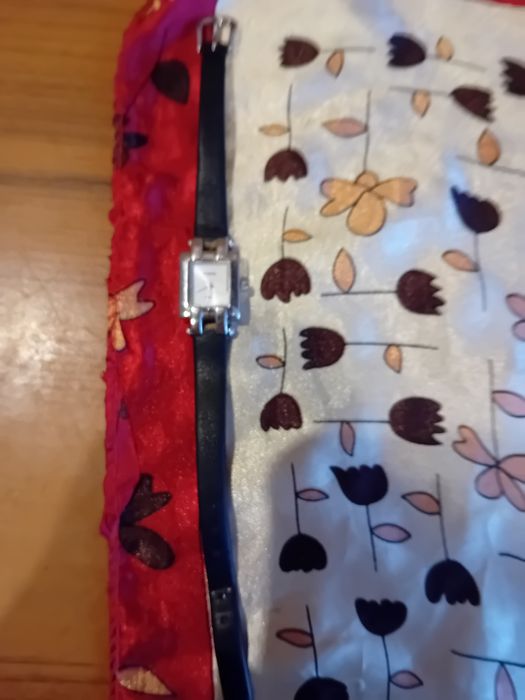 VIND CEASURI FOSSIL dama, ceas barbatesc,aparat foto Nikon