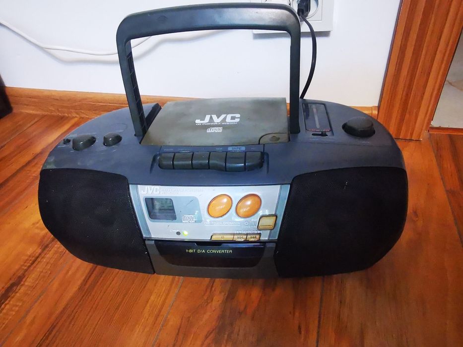Radiocasetofon JVC