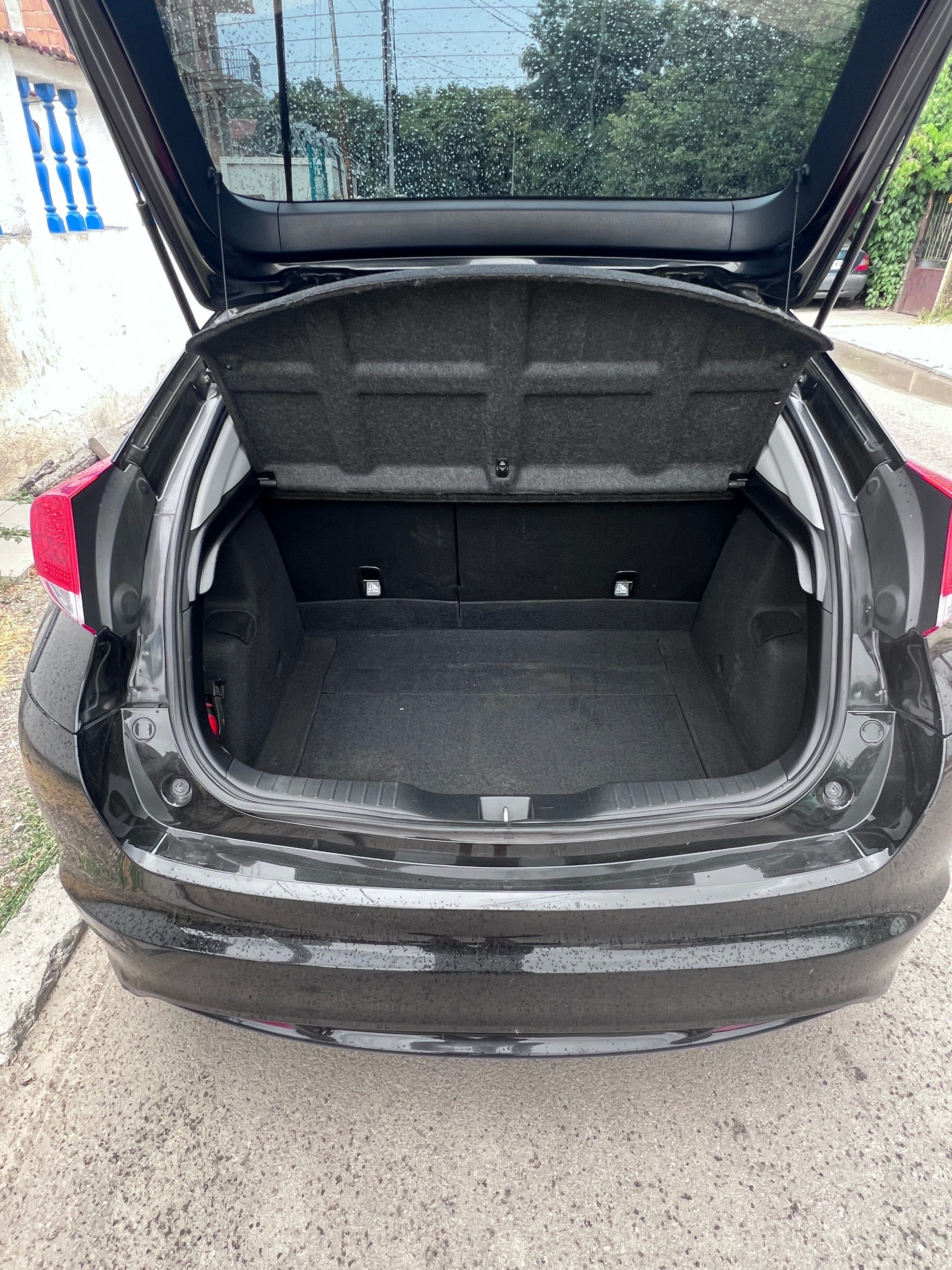 Honda Civic 2.2 i-DTEC, 2012 г., 9-та генерация
