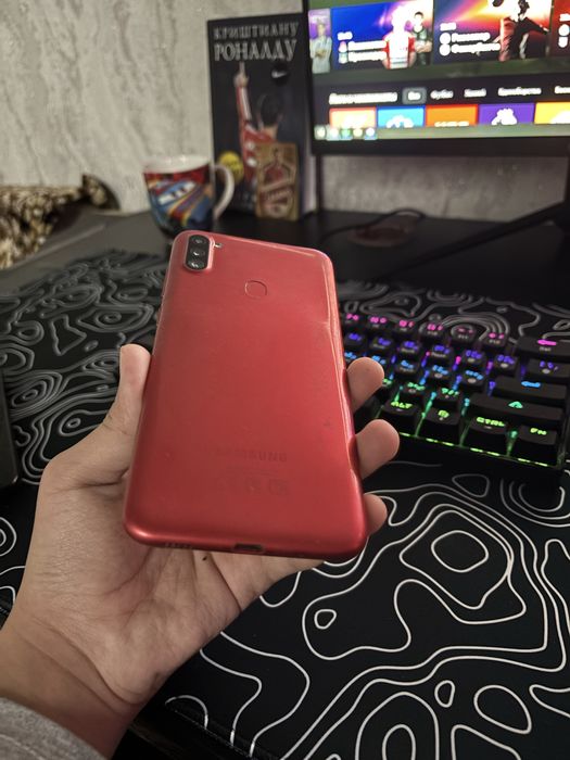 Продам телефон Samsung A11