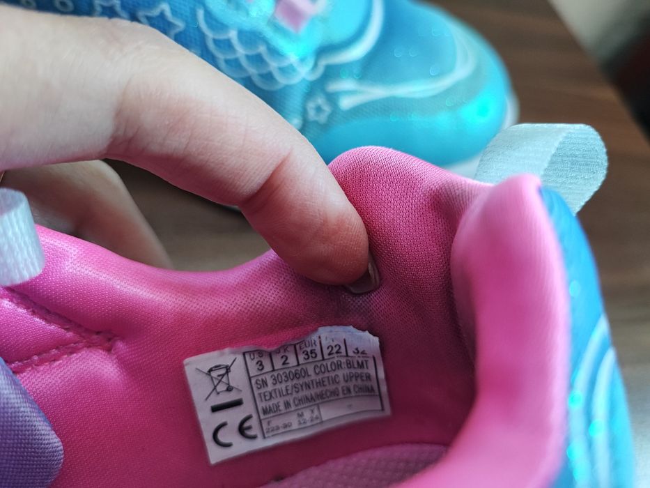 Skechers merimaid  светещи
