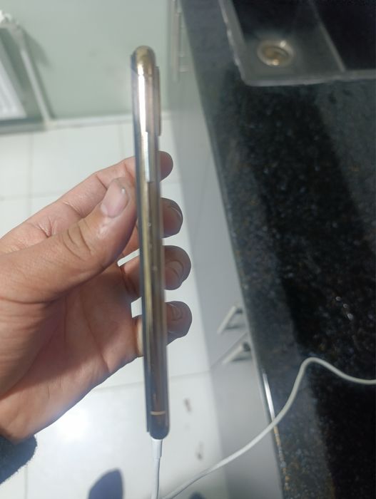 Iphone XS sotiladi, obmen 11 pro, 12 pro doplata bor