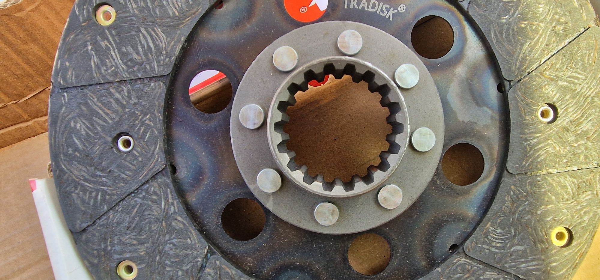 Disc ambreiaj priza putere tractor fiat 615.650 z 18 dinți diametru 25