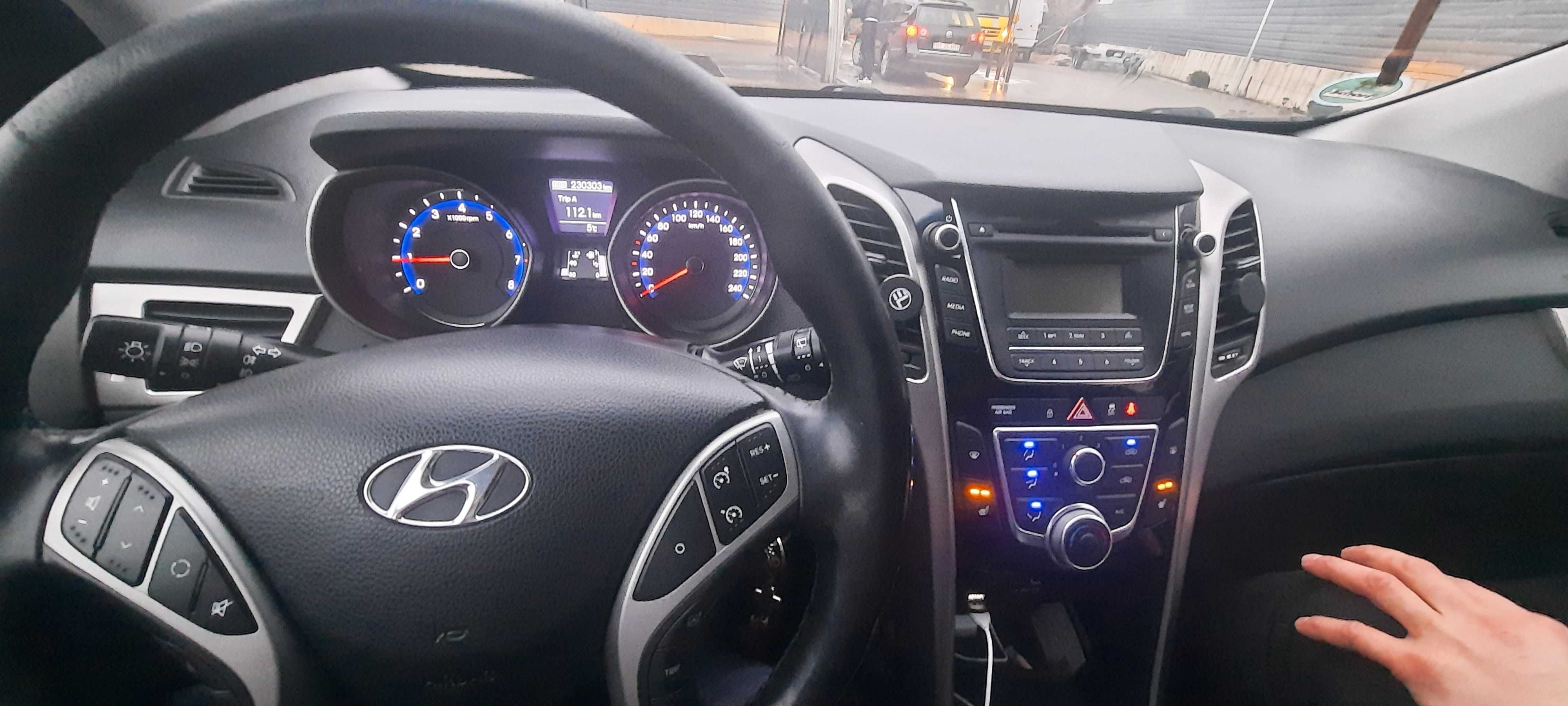 Hyundai,1.6 aspirat,136cp,Gdi