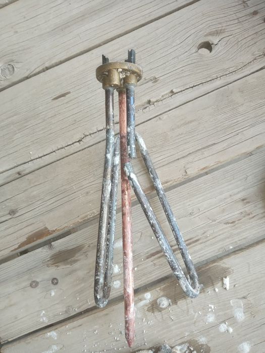 Ремонт установка аристон Ваданагривател. Сантехника