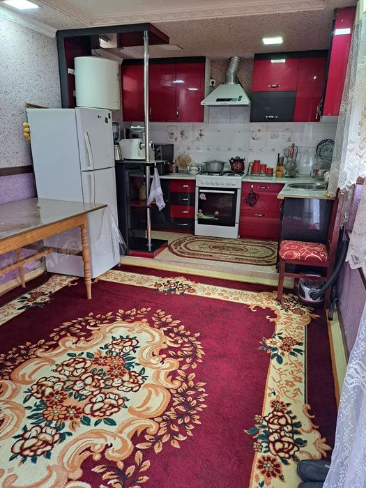 Hovli Sotiladi shaxardan