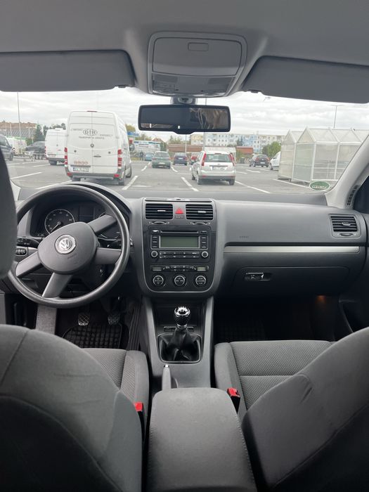 Volkswagen Golf V 2005  1.6 benzina