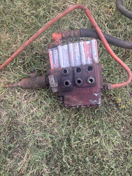 Разпределител за кранова уредба