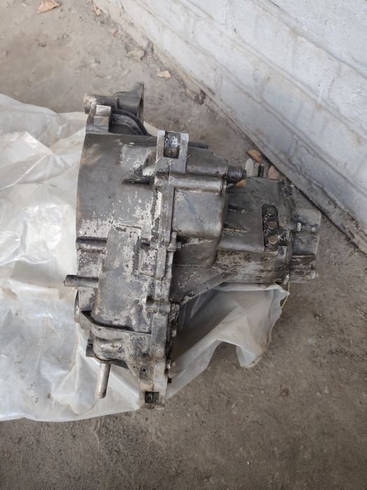 Продаю коробку от ваз 2109-99