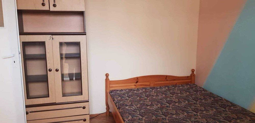 Дава се под наем Двустаен апартамент в Бургас, Меден рудник - зона А - 65 кв.м за 125 € - Снимка #4