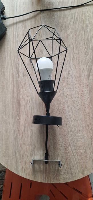 Vanzari lustra cu un singur corp 70 ron