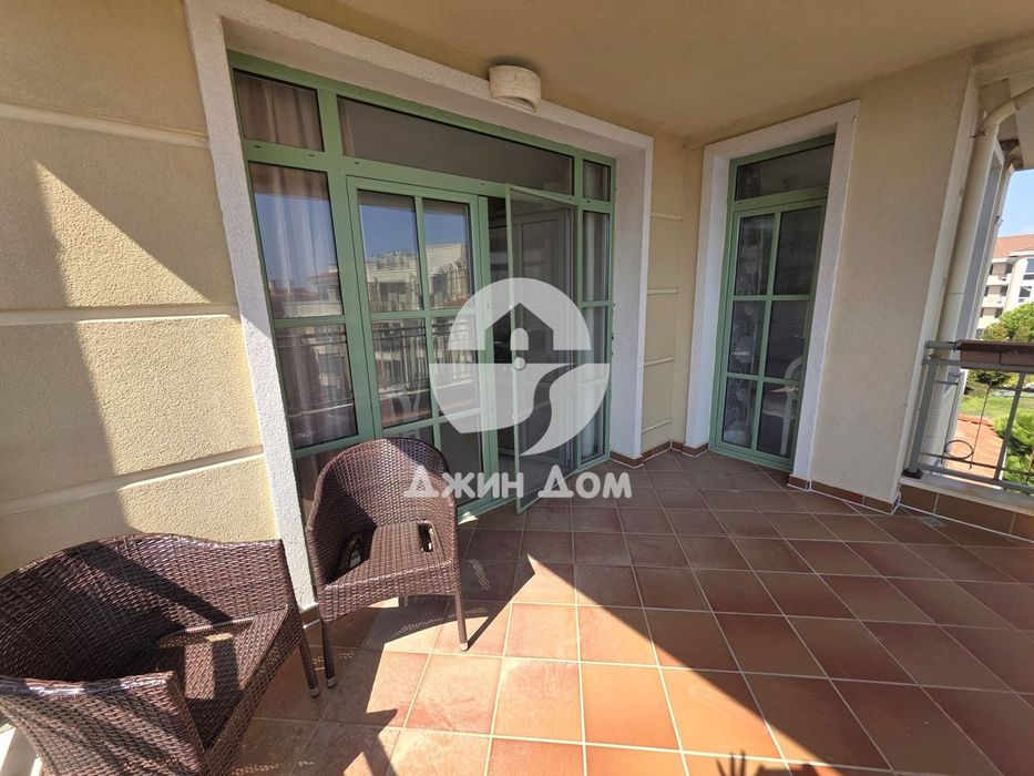 Продава се Тристаен апартамент в Черноморец - 125 кв.м за 1592 €/кв.м - Снимка #4