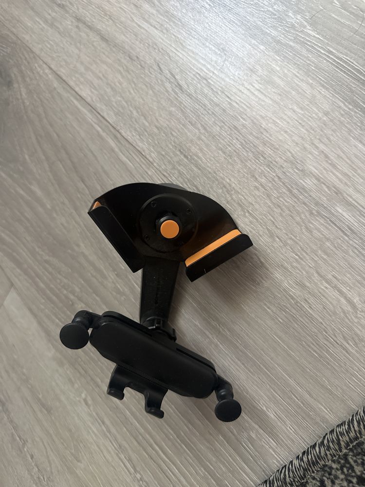 Holder car Accessories - держатель телефона на дисплей