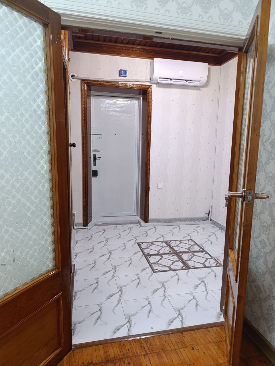 Аренда. 2 х ком. Спутник 7. Ремонт.техника. 1/4. Кирпич 77серия. 350уе