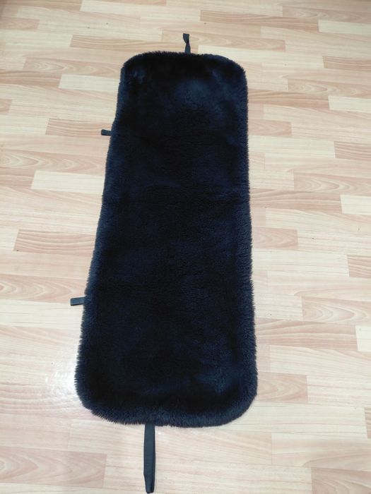 Продам накидку на сиденье машины