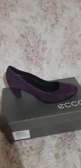 Продам обувь фирма ecco.Размер 37,38