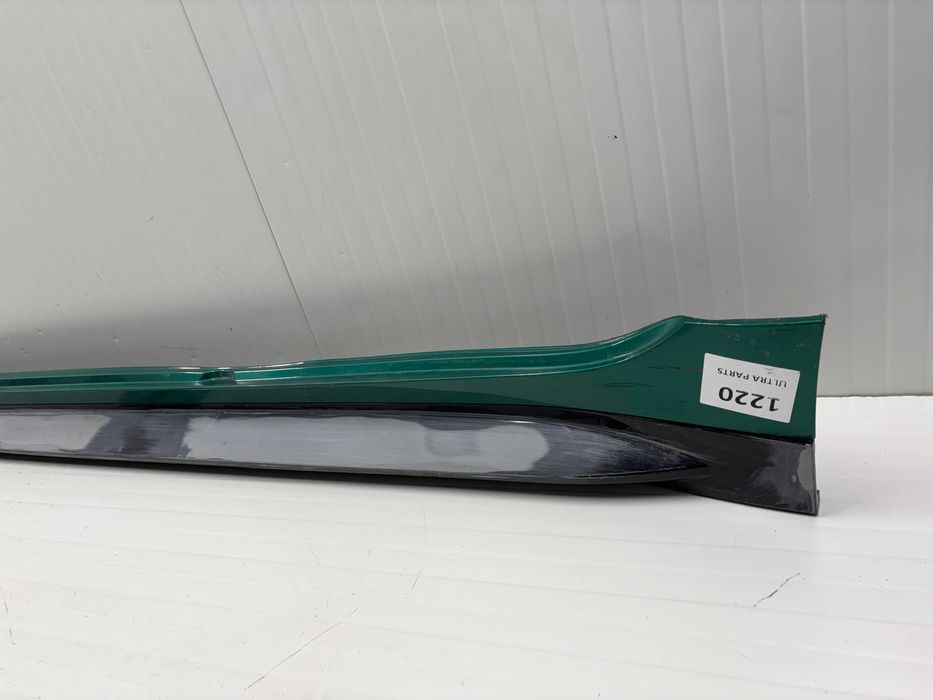 Десен праг БМВ М3 Г80 Г81 BMW G80 G81 / Има и ляв със забележки