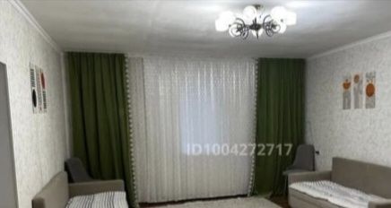 Шторы и ковёр...