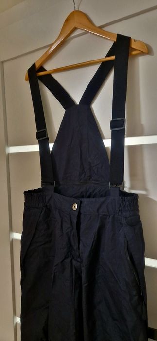 Сет дамско яке + гащеризон за ски