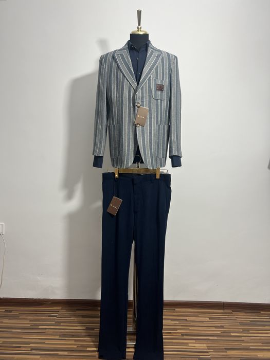 Costum Loro Piana , simplu si elegant