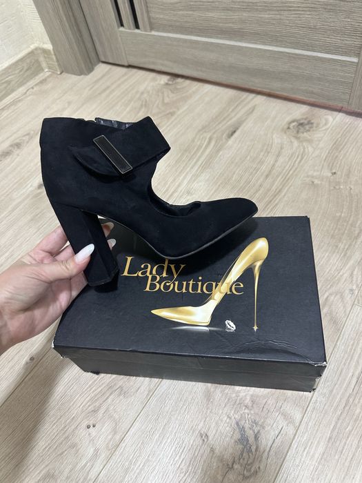 Туфли женские 38 размер