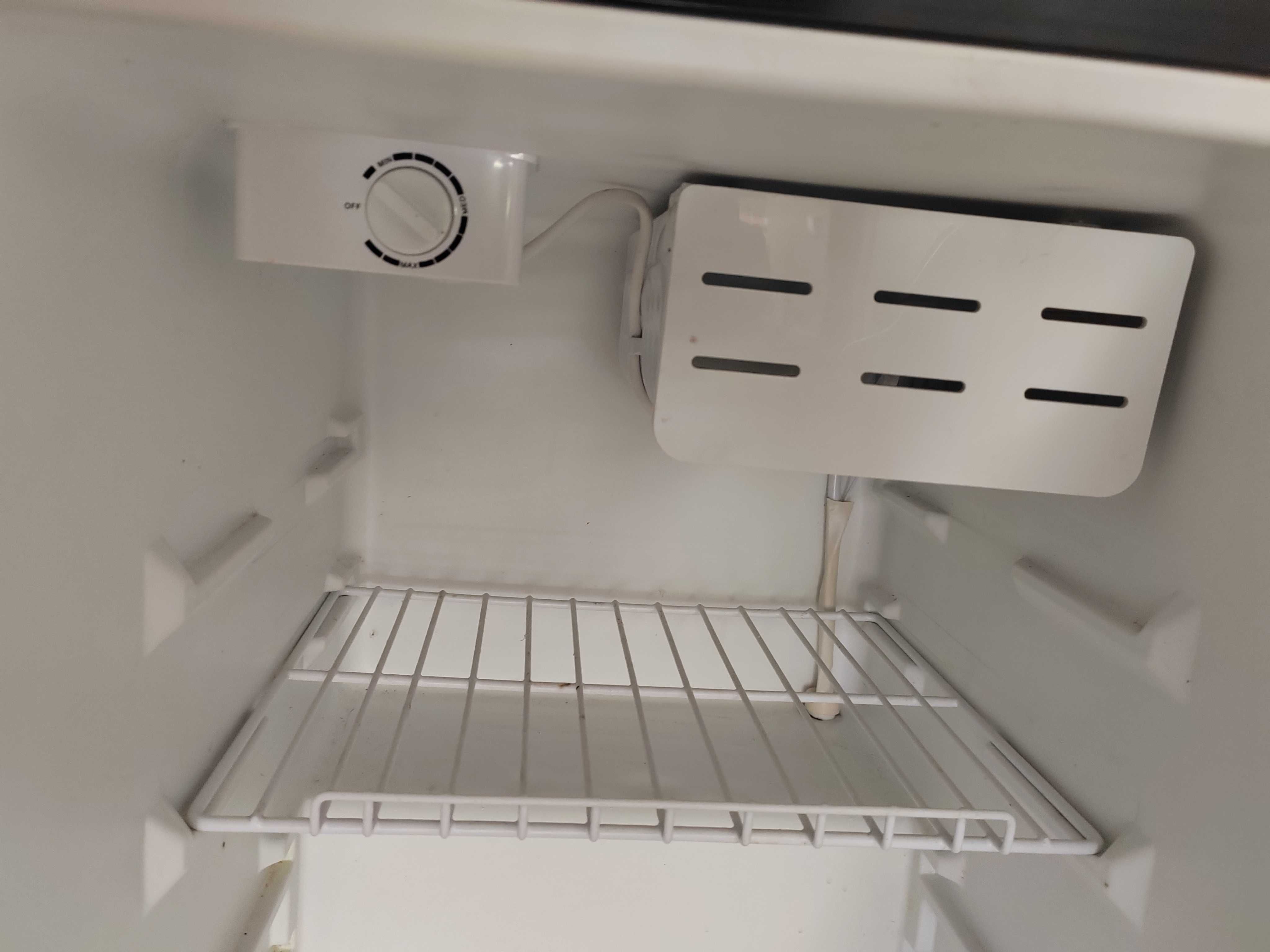 Mini frigider Smart Light
