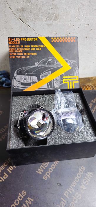 Линзы для автомобиля 3.0 дюйма