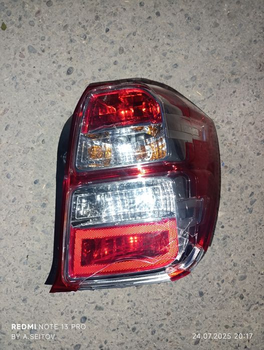 Правый задний фонарь кобальт