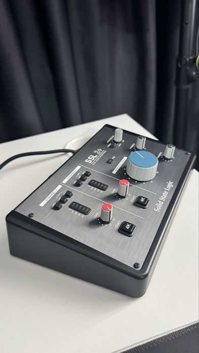 Placa de sunet SSL 2+