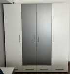 Dulap din pal -204 cm  x 186 cm x 52 cm