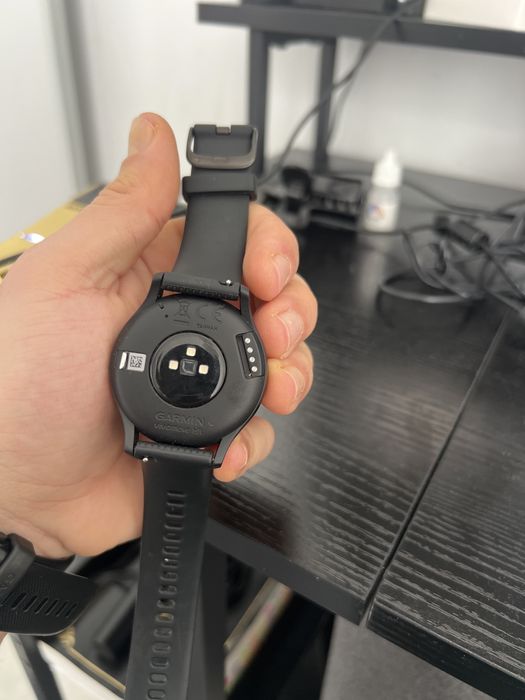 Ceas garmin vivomove HR