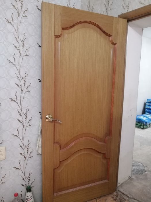 Продам двери межкомнатные