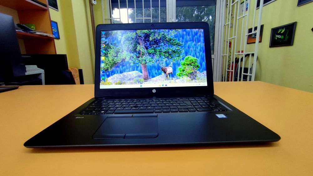 HP ZBook 15U G4  i7-7500U