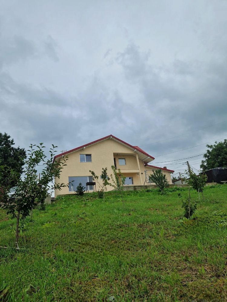 Casa individuala in Bucium Paun, 145 mp si 1000 mp de teren!