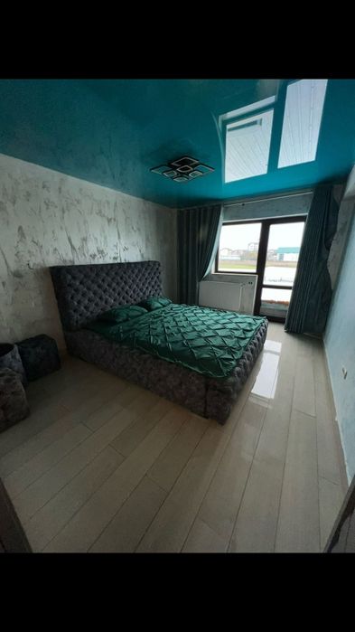 Paturi  tapițate  de  vânzare