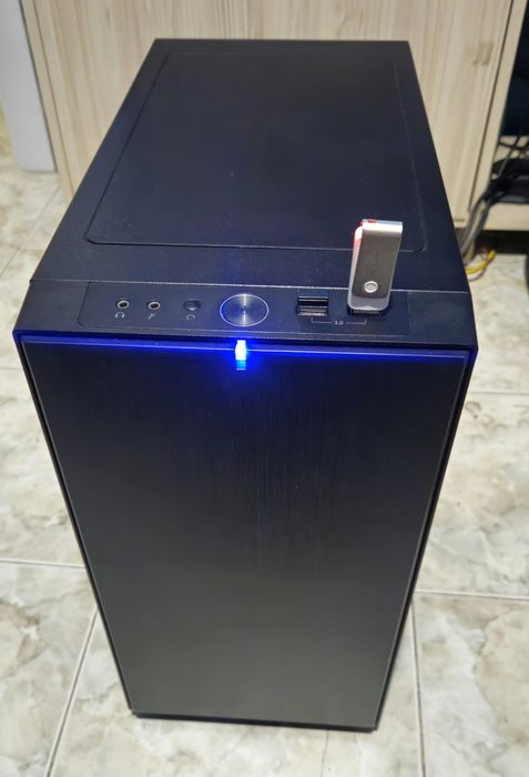 R5 5600/b450m mortar max/16gb ram/gtx 1070/RM550x/ssd 240 new/fractal