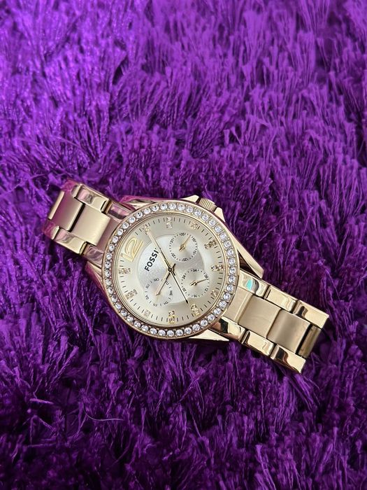 Ceas de damă Fossil Riley   auriu, elegant, cu cutie originală