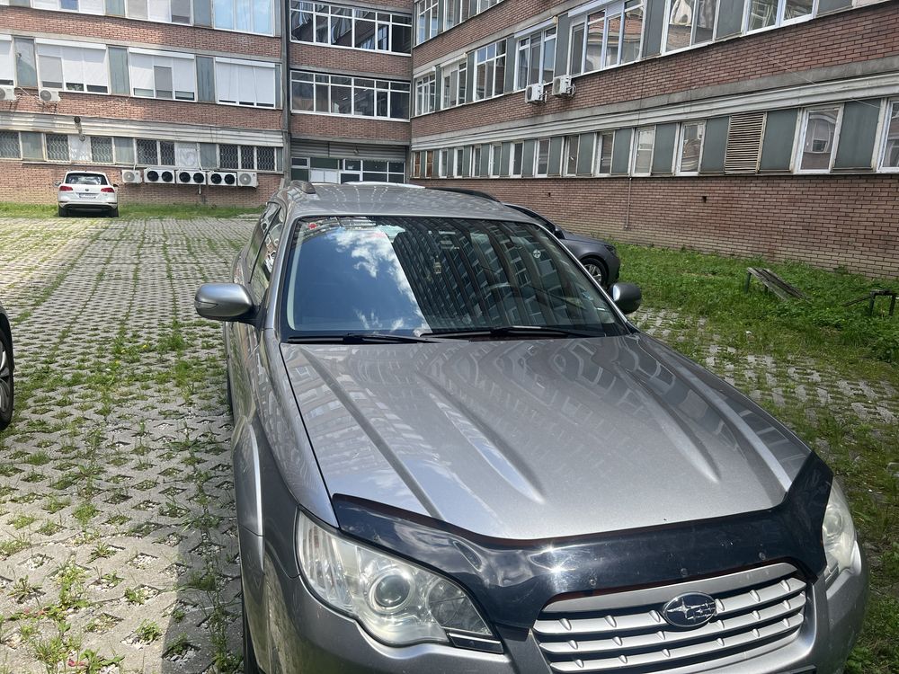 Продавам SUBARU OUBACK 3000 cc
