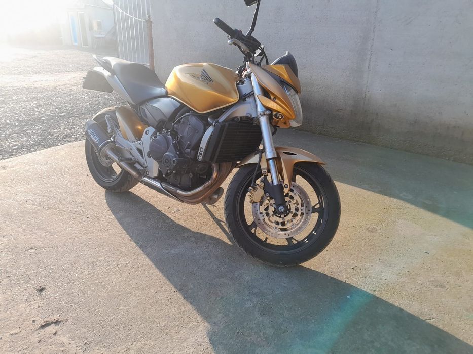 Motor Honda Hornet