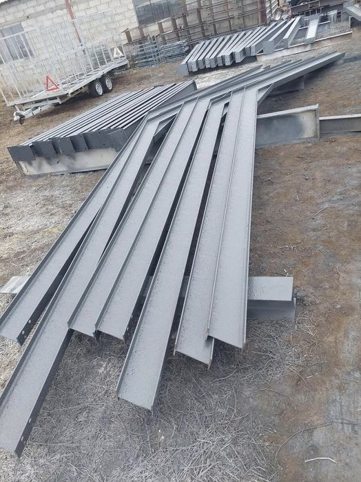 Hale metalice din stoc