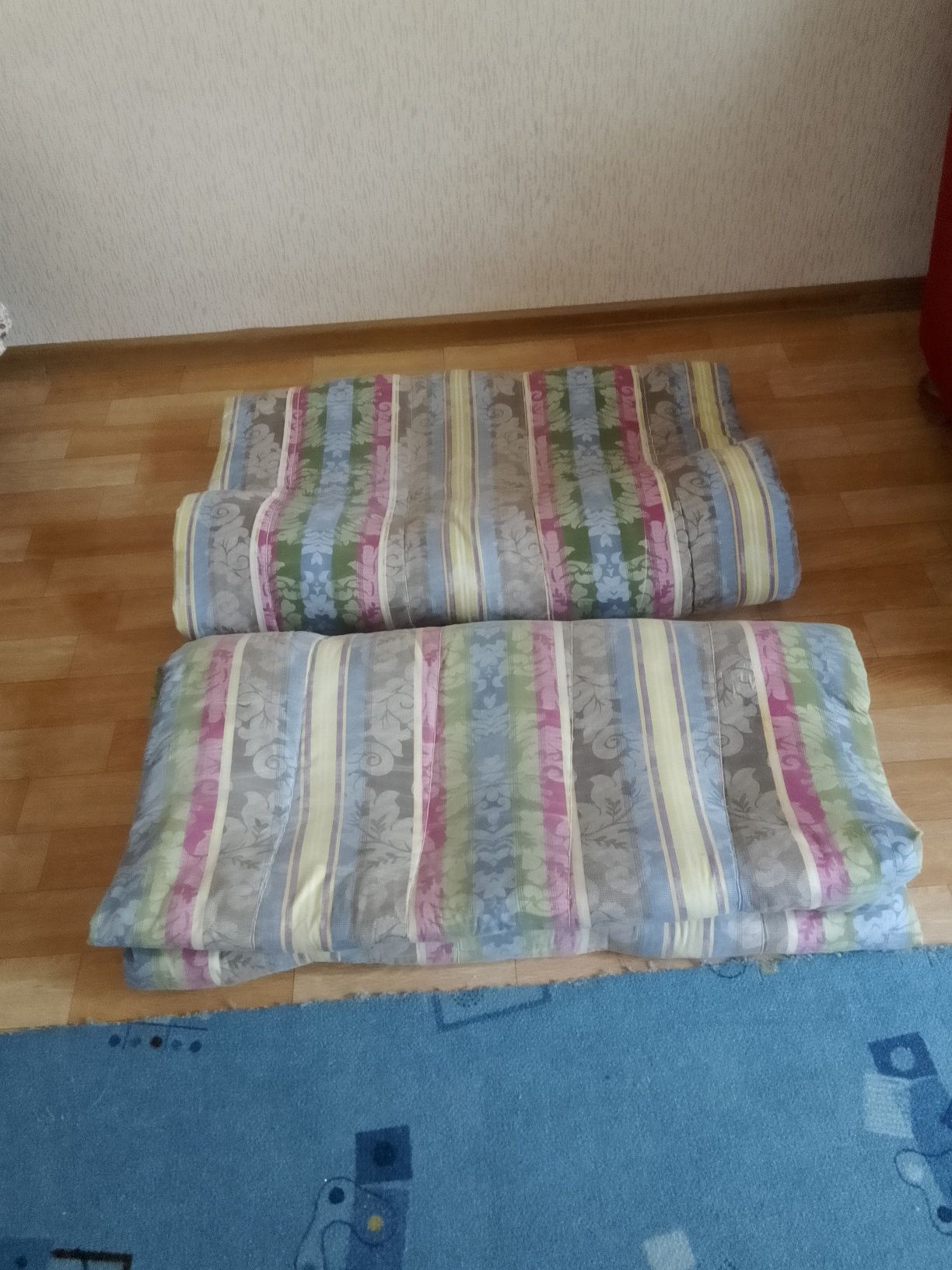 подушки  матрасц