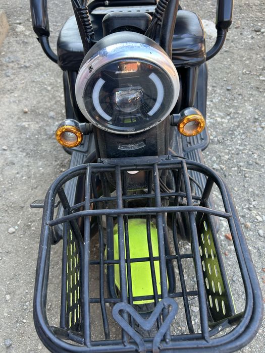 Tricicleta electrica elektroMOB