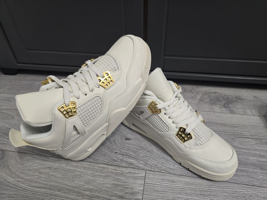 Nike Jordan 4 nr 39 40 41 preț 400 lei