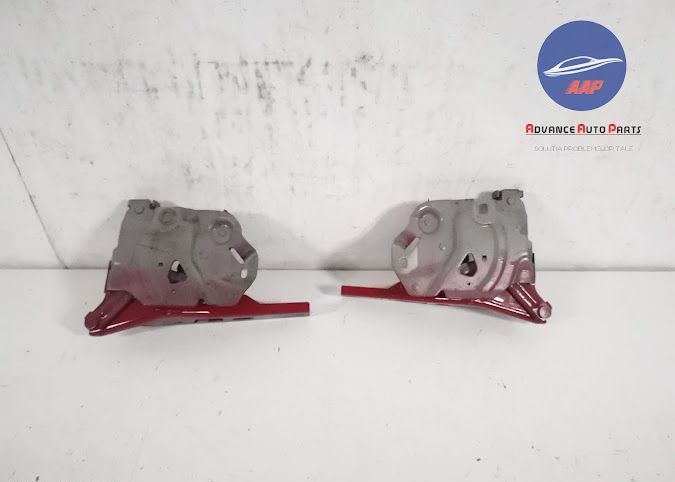 Лява и дясна основна панта на капака, оригинална, Порше / Porsche Tayc