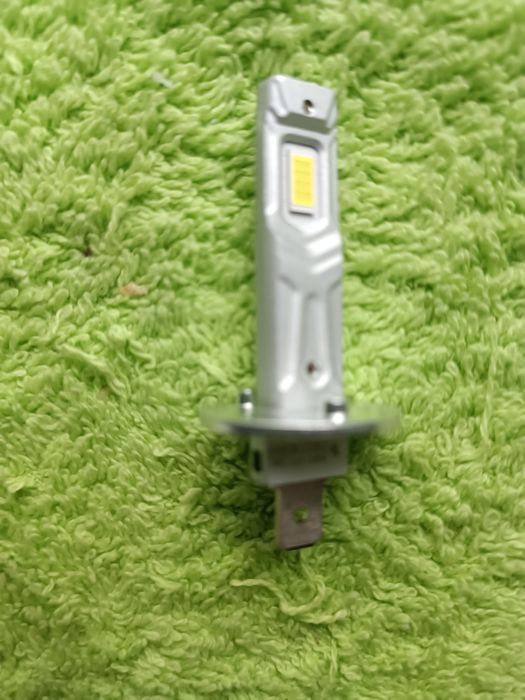 Becuri auto H1 H3 HB