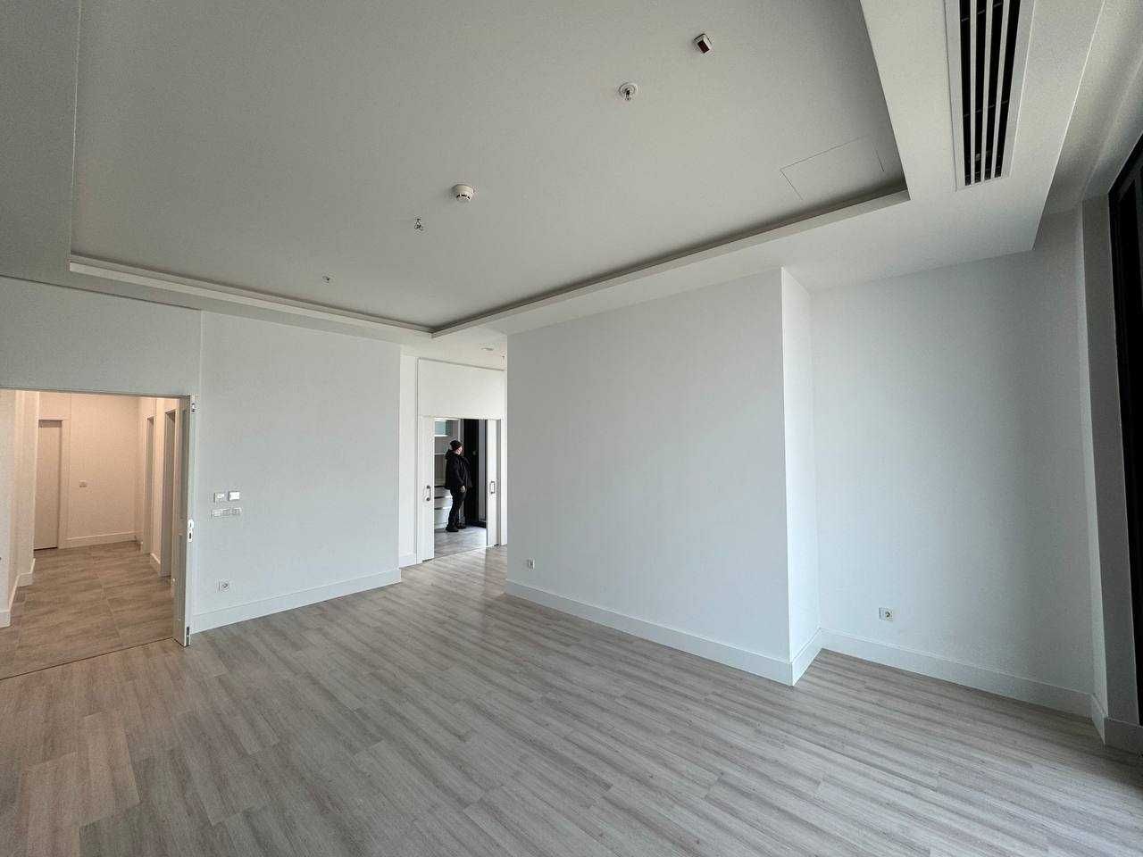 СРОЧНО ПРОДАЁТСЯ 3ком квартира ЖК Nest one 110м2 вид на парк 14-этаж